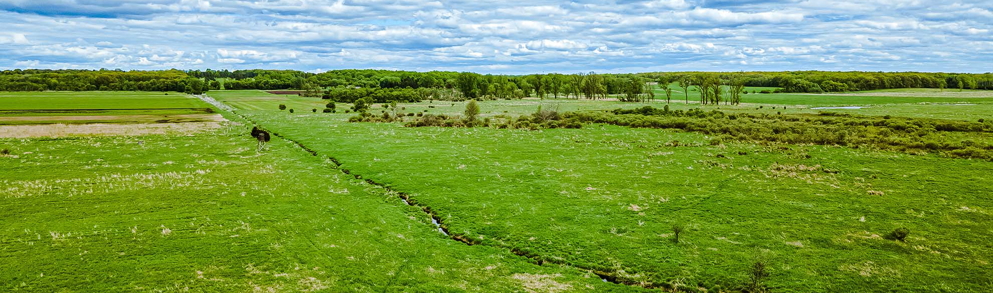 land-listings background